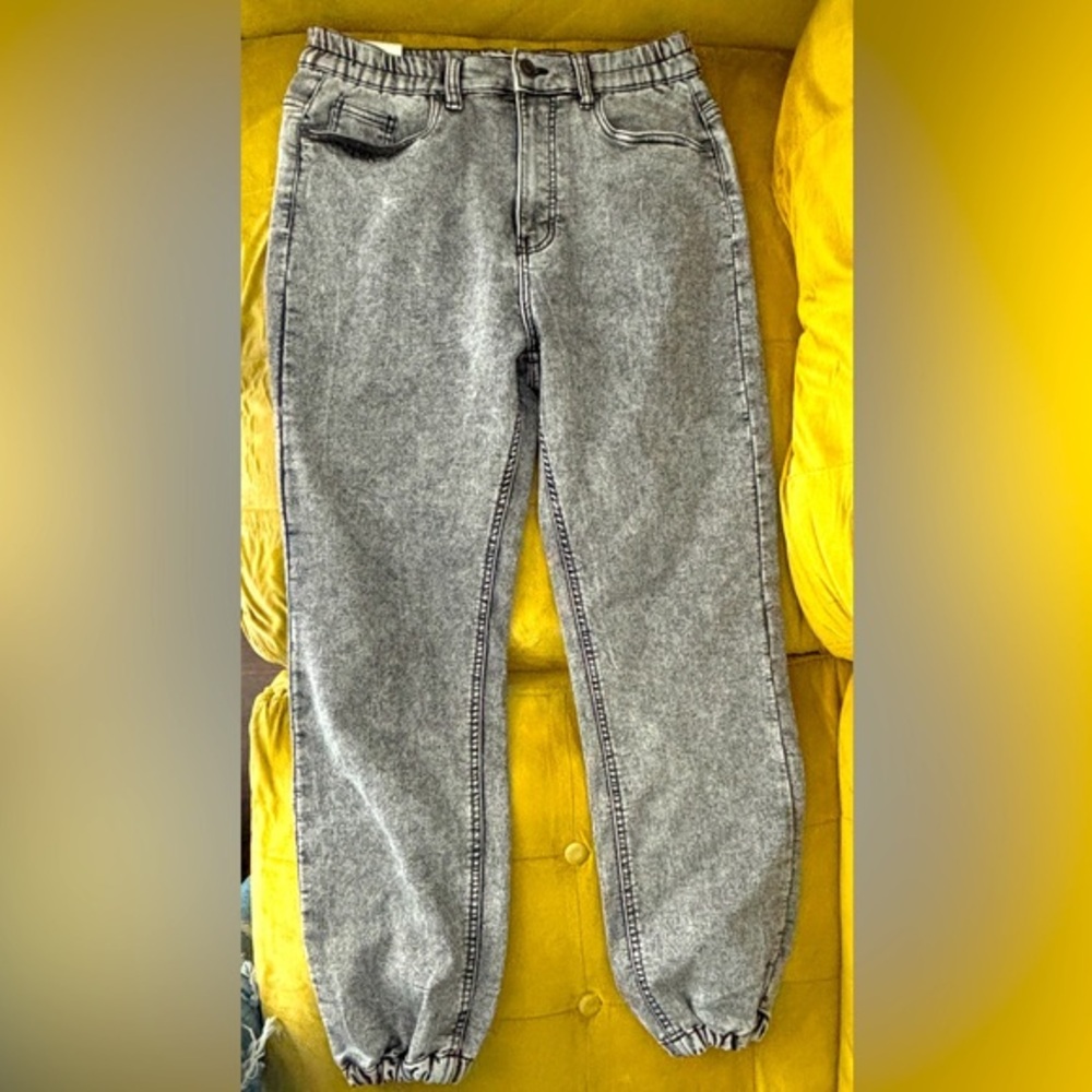 Refuge Acid Wash Denim Joggers, US Women's Large, NWT Never worn